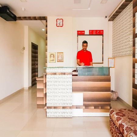 Hotel O Unique Inn Dhule Exteriér fotografie